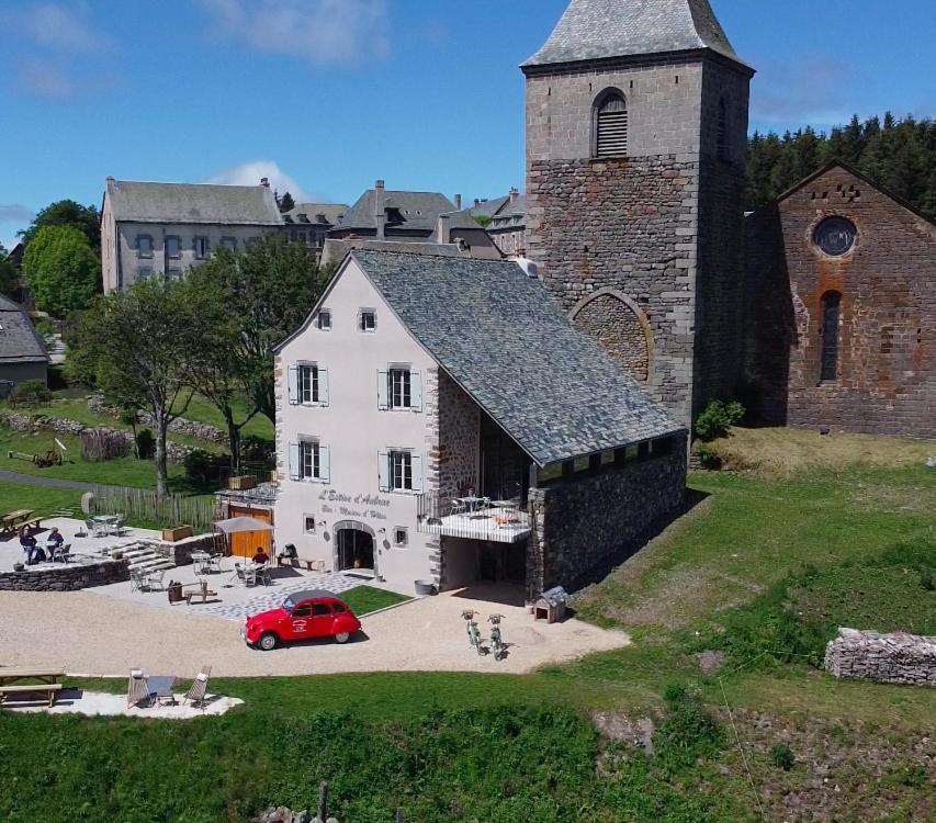 L'Estive D'Aubrac Hotell Eksteriør bilde